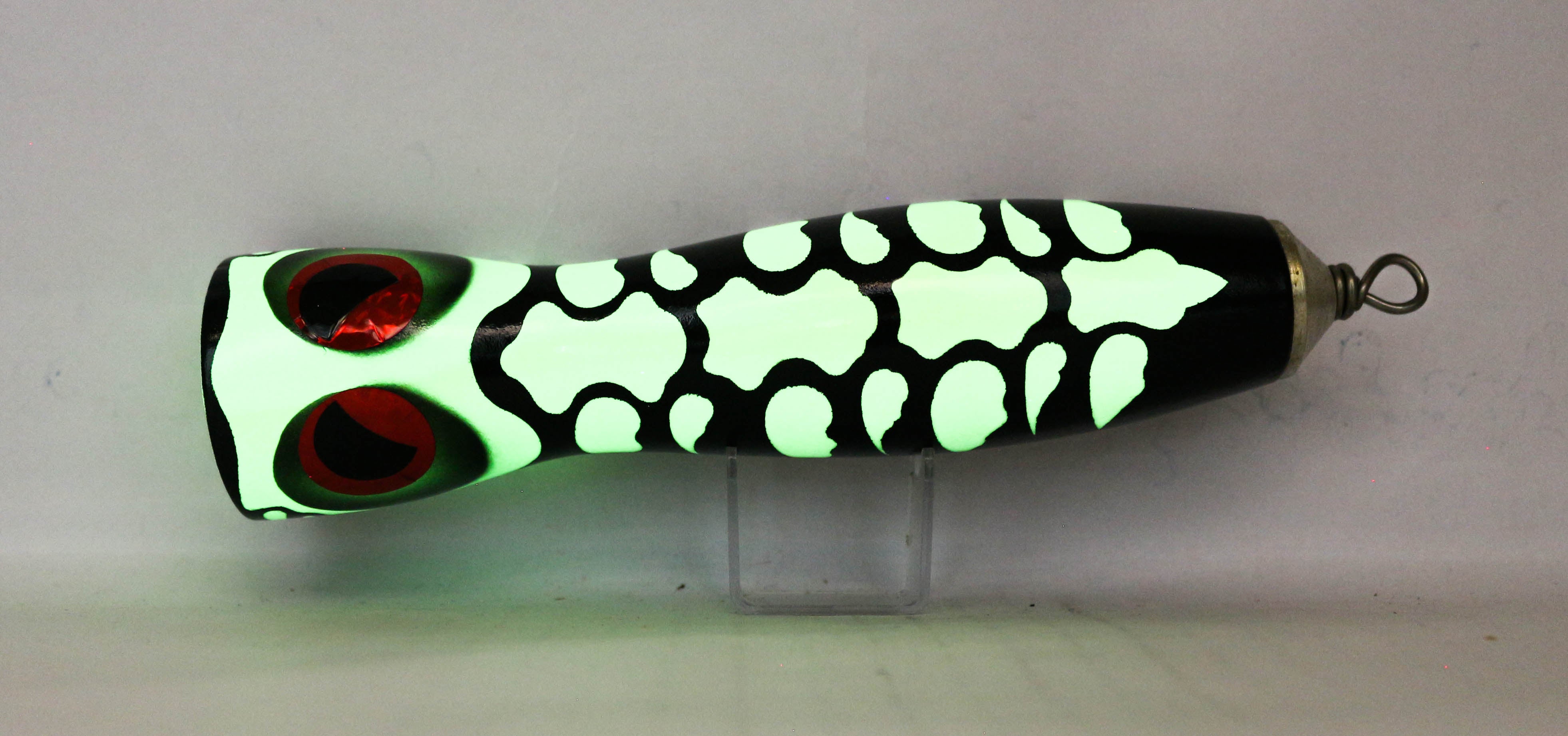 Sale Wood Popper Skeleton Glow Floating 190 mm 130 grams Black (1011)