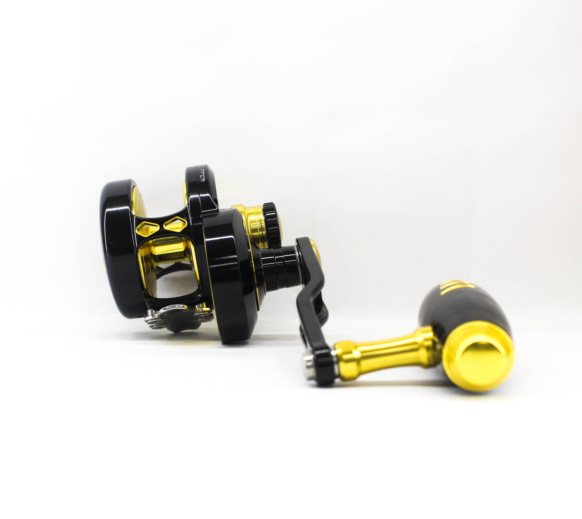 Maxel Reel Baitcast Rage PRO35HL BK/L.GD (0013)
