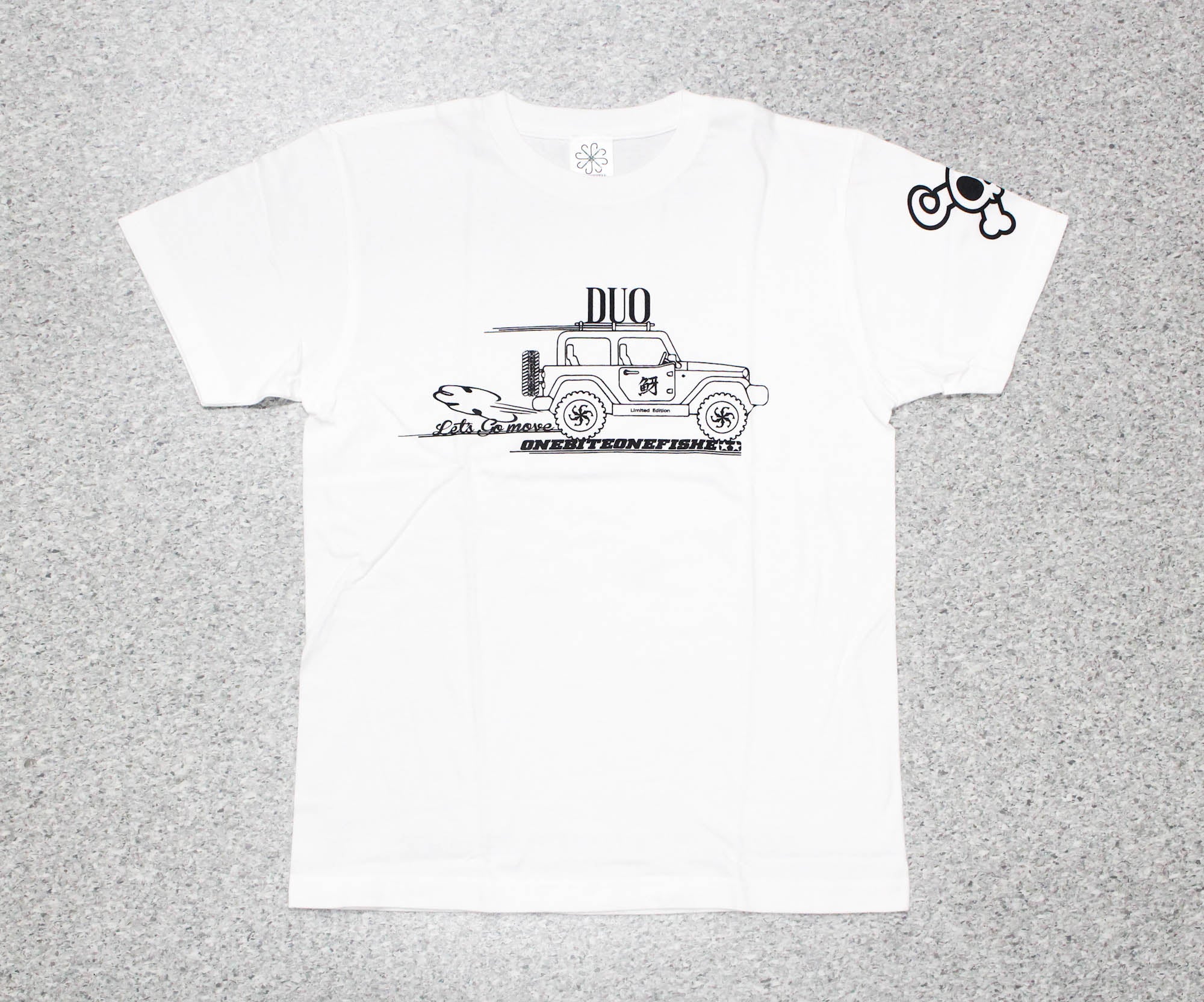 One Bite One Fish T Shirt OBOF Hit The Road White Size S (9234)