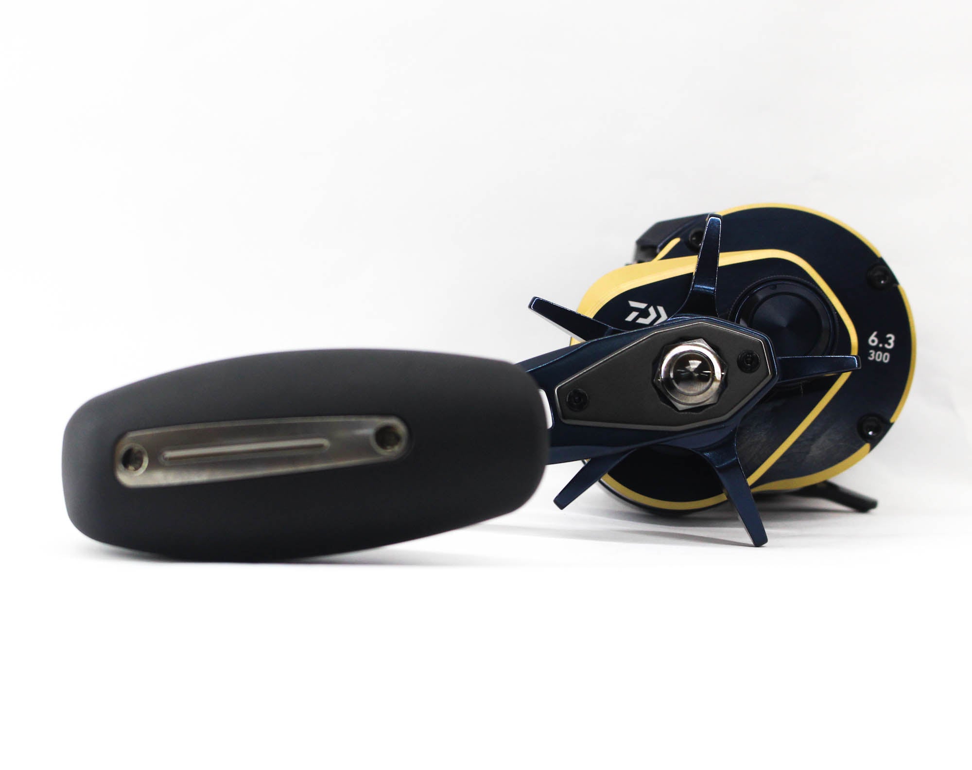 Daiwa Reel Baitcast 25 Saltiga 300L Left Hand (2867)