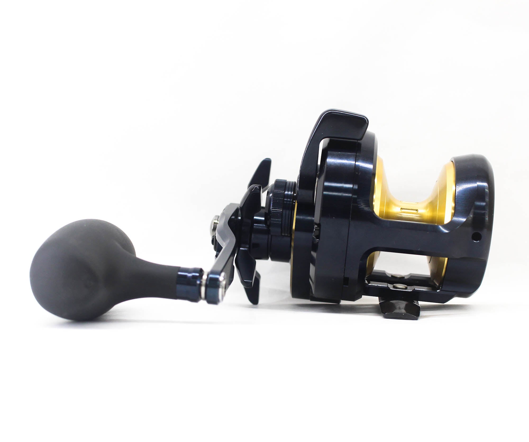 Daiwa Reel Baitcast 25 Saltiga 10HL Left Hand (2518)